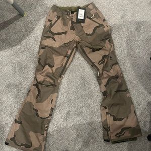 NWR Women’s Burton Vida Pant Size Small